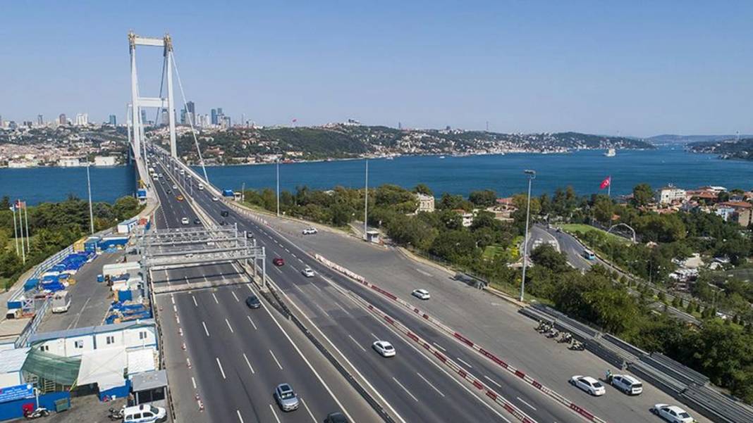 İSTANBUL'DA KAPATILAN METRO, METROBÜS VE YOLLARIN TAM LİSTESİ: 1 Mayıs'ta hangi yollar kapandı? İşte tam liste 12
